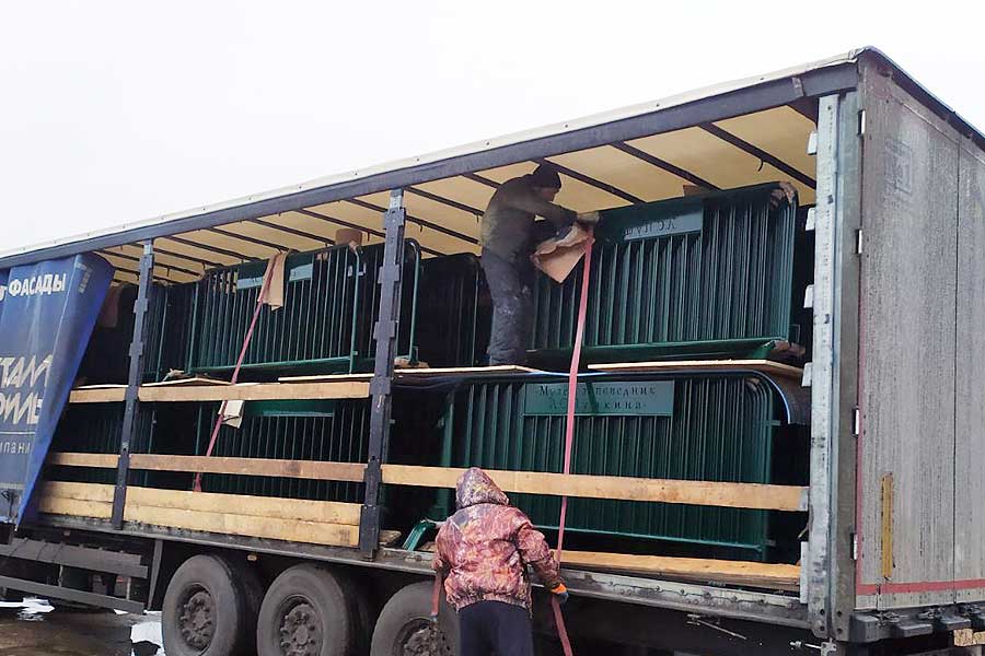 Фан-барьеры для музея А.С. Пушкина