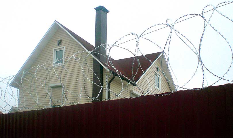 «Не лает, но кусает…» Как защитить себя и свое имущество в условиях ухудшения криминогенной обстановки.