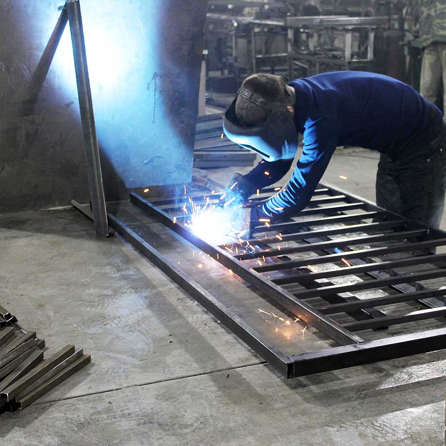 Новый заказ на изготовление фан-барьеров