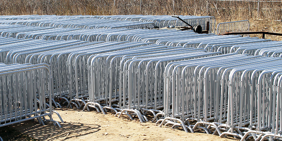 Отгрузка переносных ограждений (фан-барьеров) для Республики Беларусь