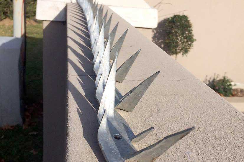 Противоперелазное заграждение «АКУЛА-2»