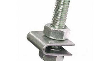 Скоба с пластиковым вкладышем