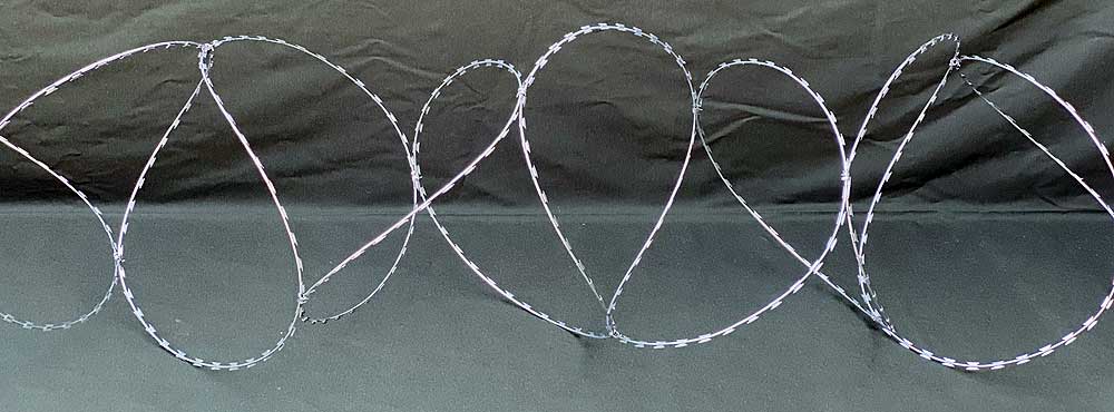 Спиральный барьер безопасности СББ АКЛ 300/45/3