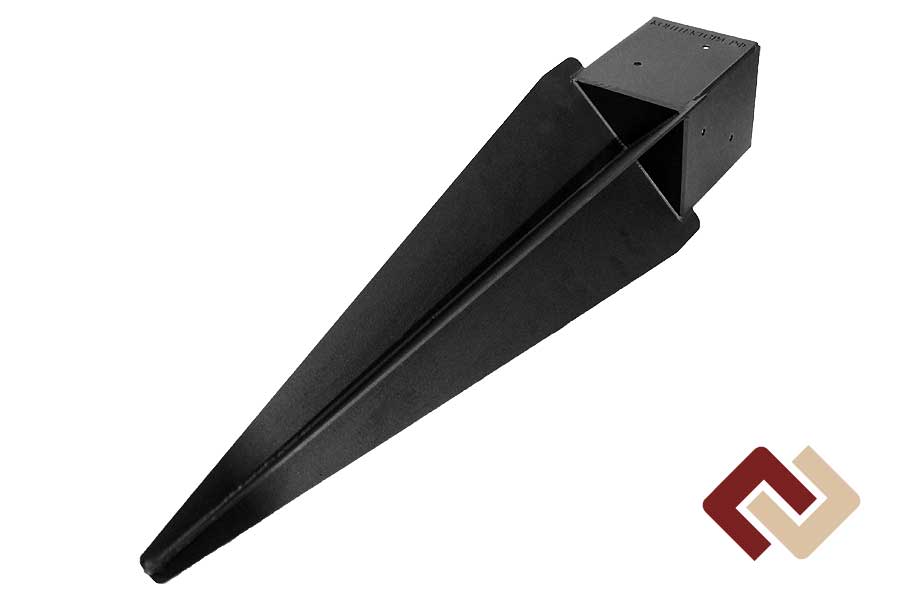 Свая-коннектор забивная под брус 100х100 длина лезвия 500 мм