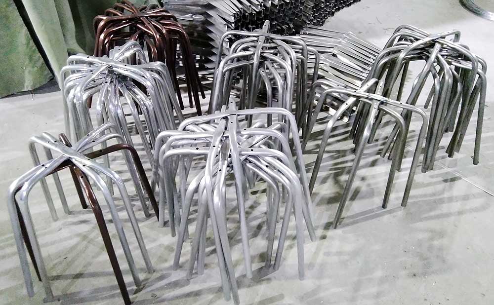 Металлическая мебель