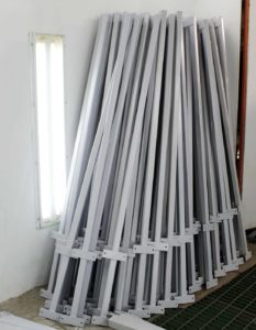 Металлические кронштейны