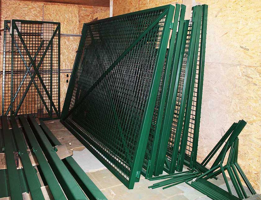 Металлические ворота и калитки