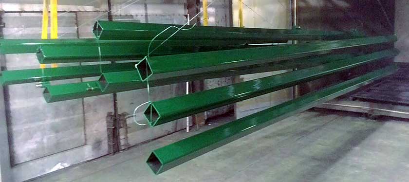 Порошковая окраска длинномерных труб на нашем предприятии